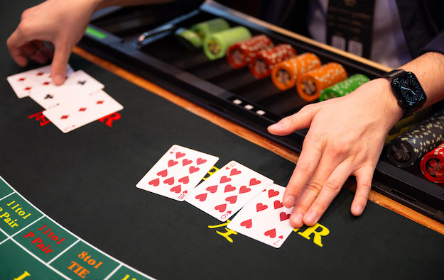 Macau recovery weaker than expected, but LVS credit supported also by robust trading in its Singapore ops: Fitch