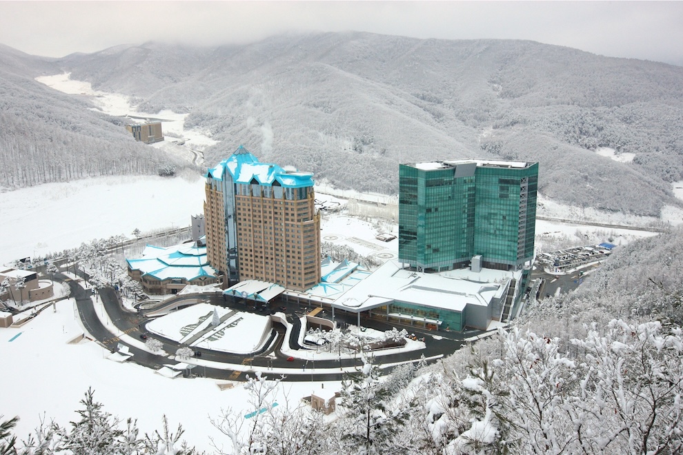 Kangwon Land Inc 1Q net income down 17pct y-o-y