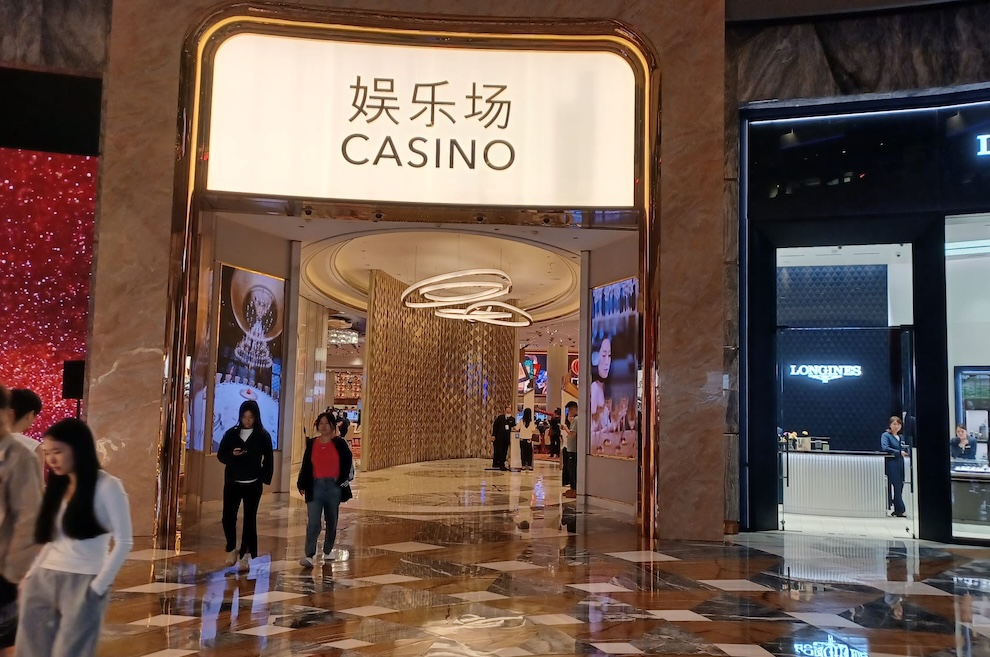 US8 casino baccarat bets popular in Macau’s Cotai district at start of May Golden Week